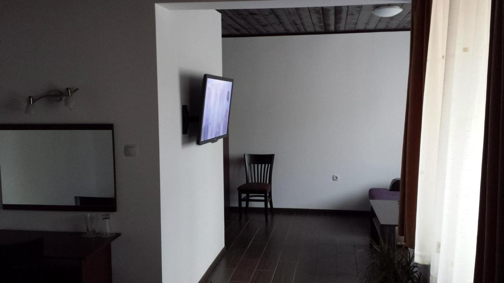 Hotel Kiprovets Chiprovtsi Eksteriør billede